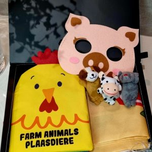 Farm Animal Adventure Gift Box - Piggy mask